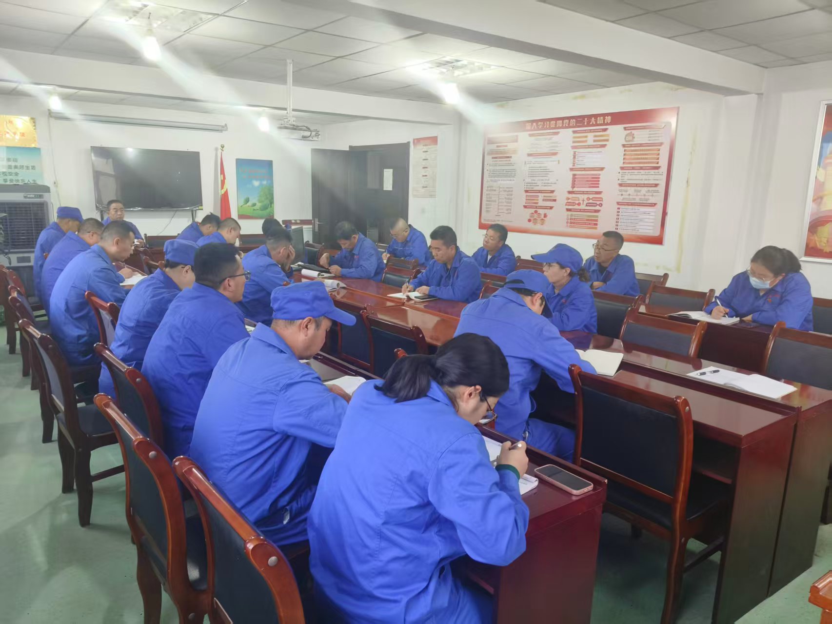 c6fa46c8ef534a13a78eca38b047aa9